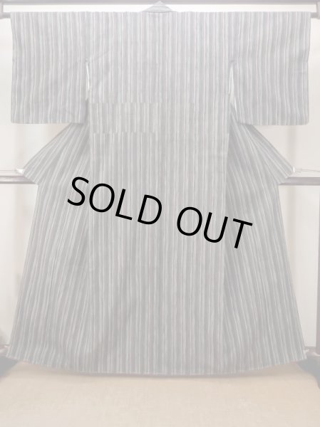 画像1: N0409H Mint  女性用 紬  シルク（正絹）  灰色がかった マルチカラー, 縞 【中古】 【USED】 【リサイクル】 ★★★★☆ (1)