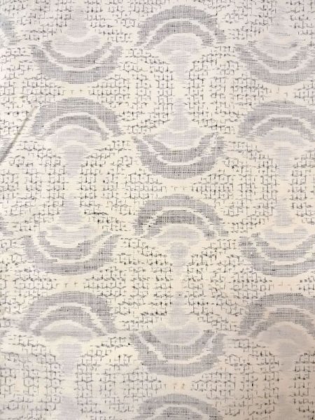 画像3: N0409J  女性用 紬  シルク（正絹）   白, 青海波 【中古】 【USED】 【リサイクル】 ★★☆☆☆ (3)