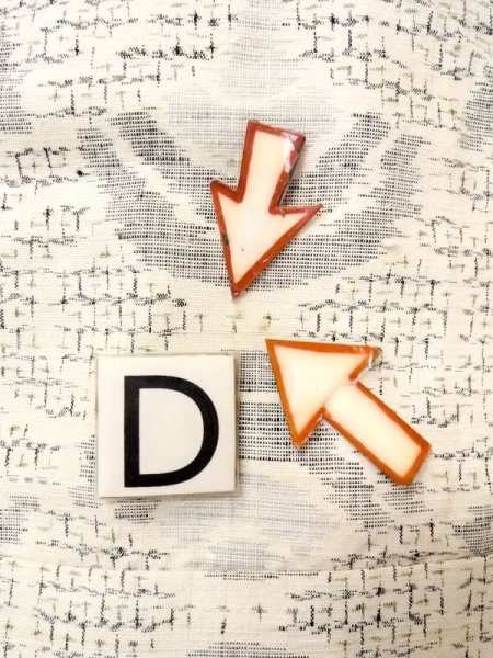 画像17: N0409J  女性用 紬  シルク（正絹）   白, 青海波 【中古】 【USED】 【リサイクル】 ★★☆☆☆ (17)