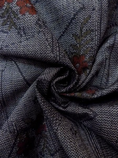 画像12: N0409K Mint  女性用 紬  シルク(正絹)   灰色, 花 【中古】 【USED】 【リサイクル】 ★★★★☆ (12)