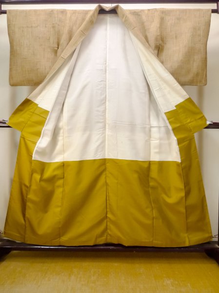 画像2: N0409M  女性用 紬  シルク（正絹）   茶色, 花 【中古】 【USED】 【リサイクル】 ★★★☆☆ (2)