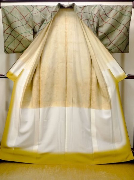 画像2: N0409O Mint  女性用 紬  シルク(正絹)  灰色がかった オリーブ, 線 【中古】 【USED】 【リサイクル】 ★★★★☆ (2)