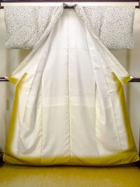 画像2: N0409S  女性用 小紋  シルク（正絹）   アイボリー, 花 【中古】 【USED】 【リサイクル】 ★★★☆☆ (2)