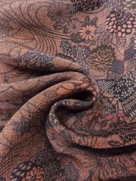 画像11: N0409T  女性用 小紋  シルク(正絹)  赤み 茶色, 桜 【中古】 【USED】 【リサイクル】 ★★★☆☆ (11)