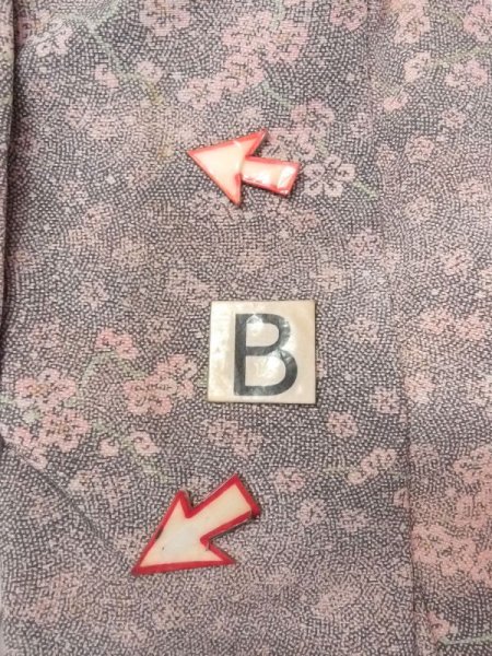 画像15: N0410A  女性用 小紋  シルク(正絹)   灰色, 梅 【中古】 【USED】 【リサイクル】 ★★★☆☆ (15)