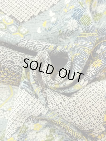 画像12: N0410C  女性用 小紋  シルク（正絹）   マルチカラー, 花丸文 【中古】 【USED】 【リサイクル】 ★★★☆☆ (12)