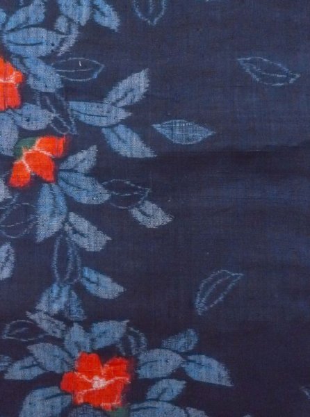 画像4: N0430C Mint  女性用 紬  シルク(正絹)   藍, 椿 【中古】 【USED】 【リサイクル】 ★★★★☆ (4)