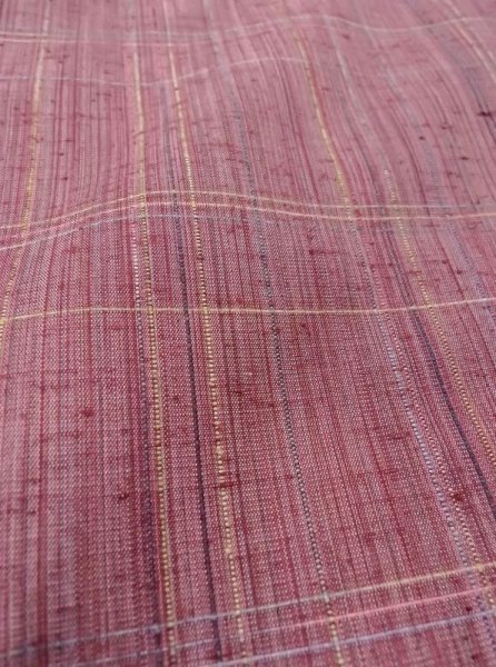 画像10: N0430H  女性用 紬  シルク(正絹)  薄い 赤色, チェック柄 【中古】 【USED】 【リサイクル】 ★★☆☆☆ (10)