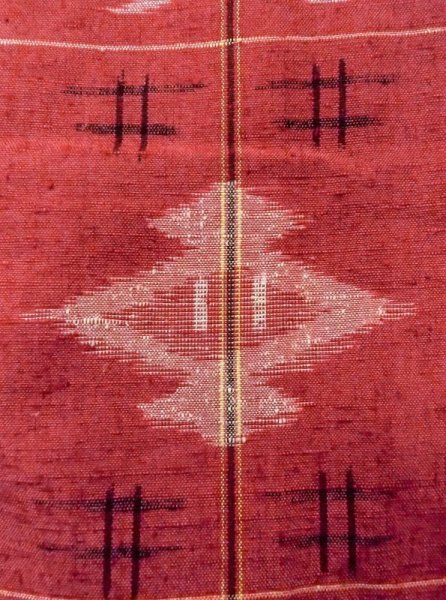 画像5: N0430K  女性用 紬  シルク(正絹)   赤色, 松皮菱 【中古】 【USED】 【リサイクル】 ★★★☆☆ (5)