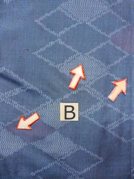 画像15: N0430S  女性用 大島紬  シルク(正絹)  灰色がかった 青, 菱 【中古】 【USED】 【リサイクル】 ★★☆☆☆ (15)