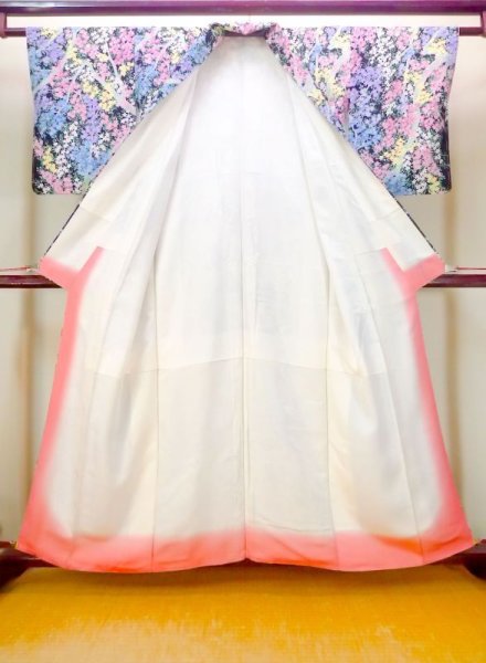 画像2: N0509O Mint  女性用 小紋  シルク（正絹）   黒, 桜 【中古】 【USED】 【リサイクル】 ★★★★☆ (2)