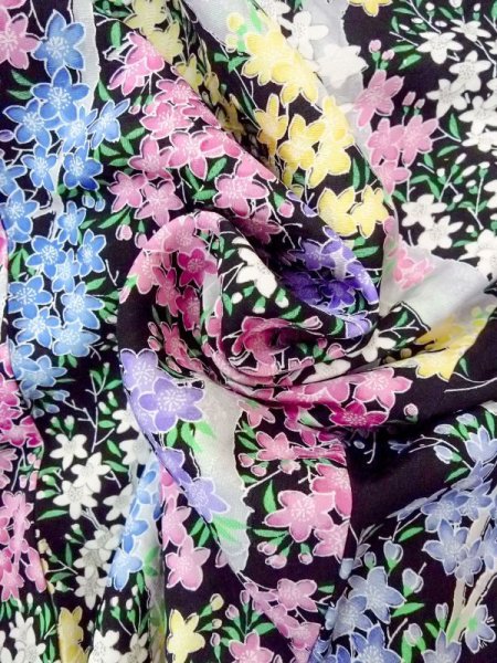 画像12: N0509O Mint  女性用 小紋  シルク（正絹）   黒, 桜 【中古】 【USED】 【リサイクル】 ★★★★☆ (12)