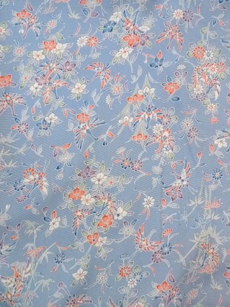 画像3: N0509Q  女性用 小紋  シルク(正絹)  灰色がかった 水色, 菊 【中古】 【USED】 【リサイクル】 ★★★☆☆ (3)