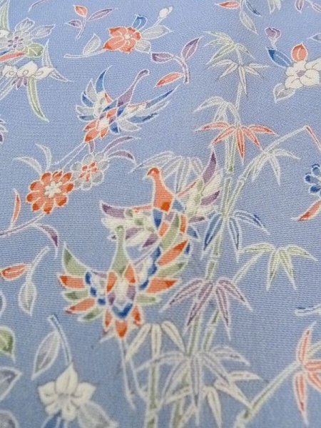 画像8: N0509Q  女性用 小紋  シルク(正絹)  灰色がかった 水色, 菊 【中古】 【USED】 【リサイクル】 ★★★☆☆ (8)