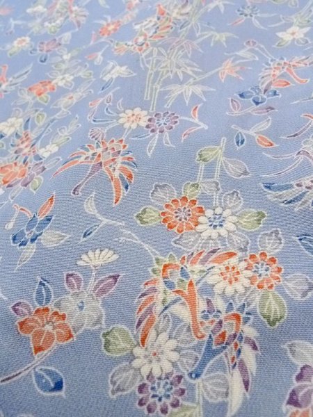 画像10: N0509Q  女性用 小紋  シルク(正絹)  灰色がかった 水色, 菊 【中古】 【USED】 【リサイクル】 ★★★☆☆ (10)