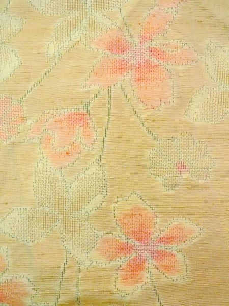 画像3: N0509U Mint  女性用 紬  シルク（正絹）   ベージュ, 花 【中古】 【USED】 【リサイクル】 ★★★★☆ (3)