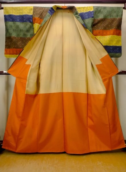 画像2: N0509V Mint  女性用 紬  シルク(正絹)   マルチカラー, 花 【中古】 【USED】 【リサイクル】 ★★★★☆ (2)