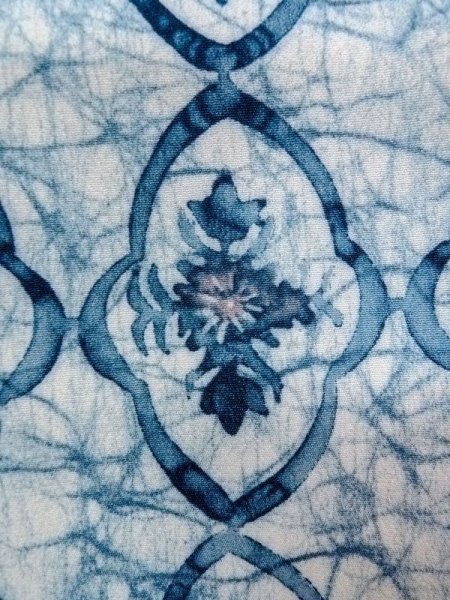 画像5: N0529B  女性用 羽織  シルク(正絹)   白, 更紗 【中古】 【USED】 【リサイクル】 ★★★☆☆ (5)