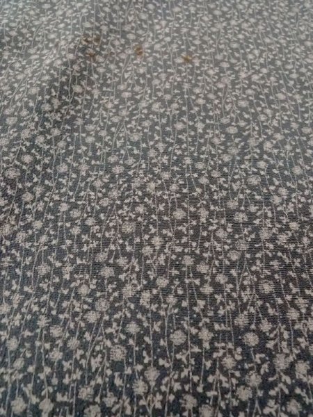 画像9: N0529I  女性用 羽織  シルク(正絹)   灰色, 花 【中古】 【USED】 【リサイクル】 ★★☆☆☆ (9)