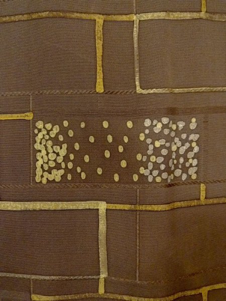 画像5: N0529N  女性用 羽織  シルク(正絹)   茶色, 小さな点々 【中古】 【USED】 【リサイクル】 ★★★☆☆ (5)