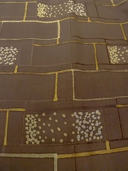 画像10: N0529N  女性用 羽織  シルク(正絹)   茶色, 小さな点々 【中古】 【USED】 【リサイクル】 ★★★☆☆ (10)