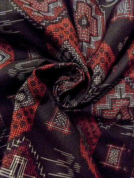 画像11: N0529P Mint  女性用 大島紬  シルク（正絹）   黒, 菱 【中古】 【USED】 【リサイクル】 ★★★★☆ (11)