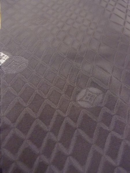 画像9: N0529Q  女性用 羽織  シルク（正絹）   灰色, 菱 【中古】 【USED】 【リサイクル】 ★★☆☆☆ (9)