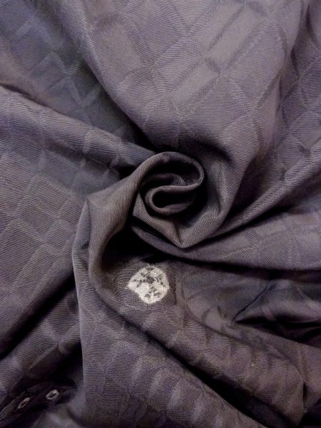 画像12: N0529Q  女性用 羽織  シルク（正絹）   灰色, 菱 【中古】 【USED】 【リサイクル】 ★★☆☆☆ (12)