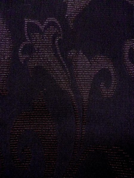 画像5: N0529V  女性用 道行  シルク（正絹）   黒, 唐花 【中古】 【USED】 【リサイクル】 ★★★☆☆ (5)