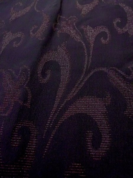 画像8: N0529V  女性用 道行  シルク（正絹）   黒, 唐花 【中古】 【USED】 【リサイクル】 ★★★☆☆ (8)