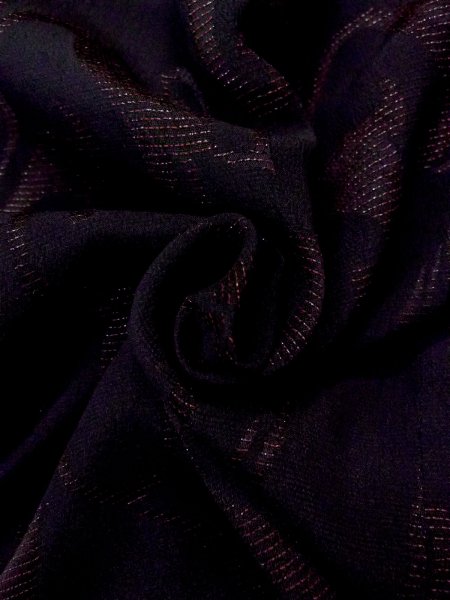 画像12: N0529V  女性用 道行  シルク（正絹）   黒, 唐花 【中古】 【USED】 【リサイクル】 ★★★☆☆ (12)