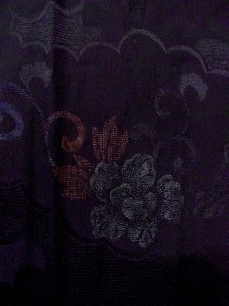 画像5: N0529W  女性用 道行  シルク（正絹）   黒, ぼたん 【中古】 【USED】 【リサイクル】 ★★★☆☆ (5)