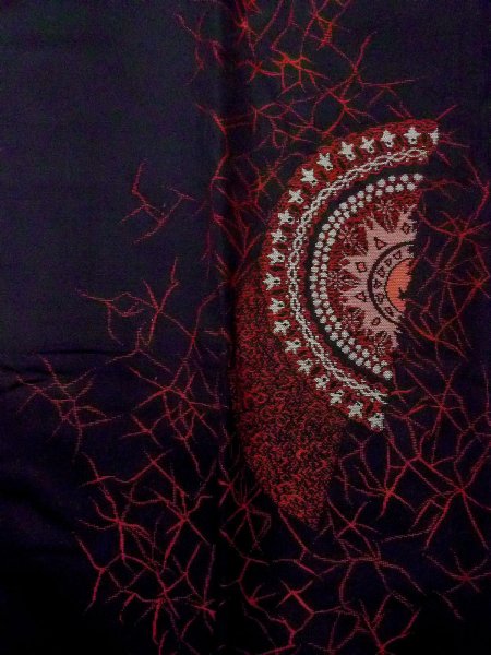 画像4: N0530A  女性用 道行  シルク（正絹）   黒, 氷割 【中古】 【USED】 【リサイクル】 ★★☆☆☆ (4)