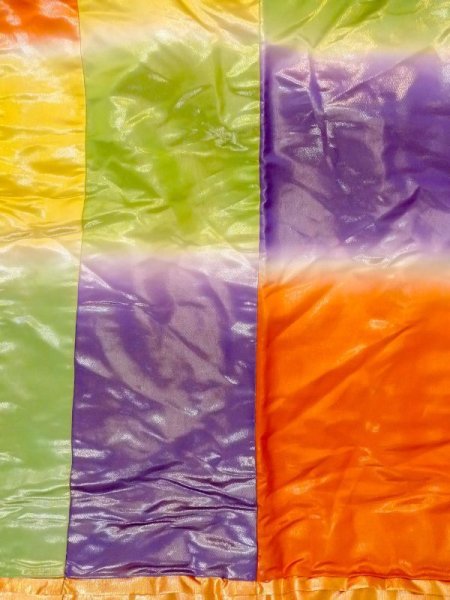 画像9: N0605B  女性用 打掛  シルク(正絹)  光沢のある マルチカラー, ぼかし 【中古】 【USED】 【リサイクル】 ★★★☆☆ (9)