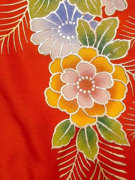 画像12: N0605C  女性用 打掛  シルク(正絹)   赤色, 花 【中古】 【USED】 【リサイクル】 ★★☆☆☆ (12)