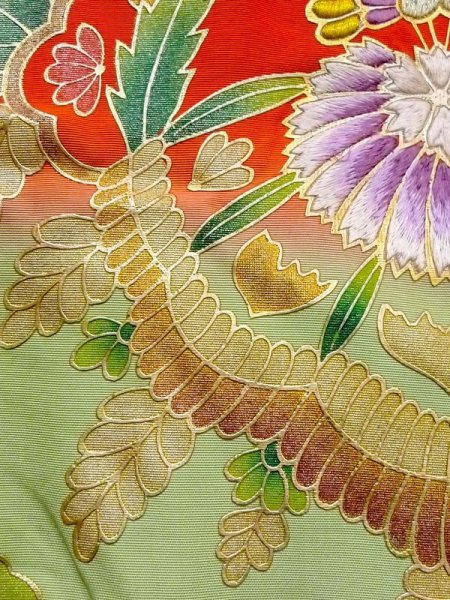 画像15: N0605C  女性用 打掛  シルク(正絹)   赤色, 花 【中古】 【USED】 【リサイクル】 ★★☆☆☆ (15)