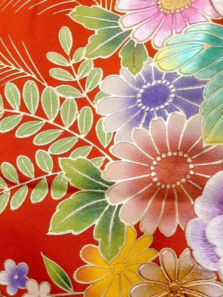 画像21: N0605C  女性用 打掛  シルク(正絹)   赤色, 花 【中古】 【USED】 【リサイクル】 ★★☆☆☆ (21)