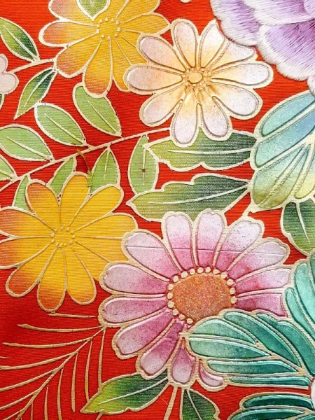 画像22: N0605C  女性用 打掛  シルク(正絹)   赤色, 花 【中古】 【USED】 【リサイクル】 ★★☆☆☆ (22)