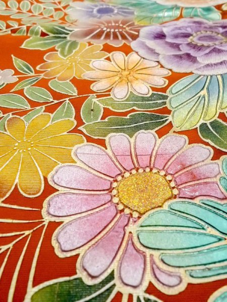 画像33: N0605C  女性用 打掛  シルク(正絹)   赤色, 花 【中古】 【USED】 【リサイクル】 ★★☆☆☆ (33)