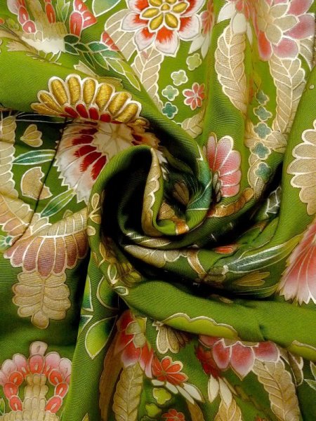 画像34: N0605C  女性用 打掛  シルク(正絹)   赤色, 花 【中古】 【USED】 【リサイクル】 ★★☆☆☆ (34)