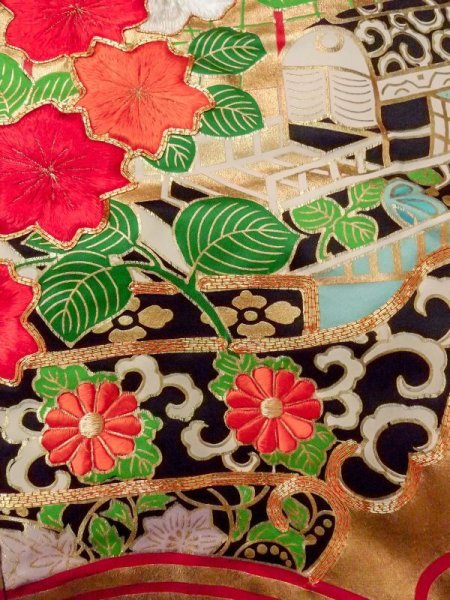 画像22: N0605E  女性用 打掛  シルク(正絹)   金色, 桜 【中古】 【USED】 【リサイクル】 ★☆☆☆☆ (22)