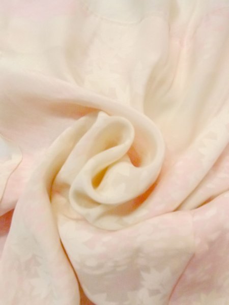 画像11: N0611L  女性用 襦袢  シルク(正絹)  薄い 桃色, もみじ 【中古】 【USED】 【リサイクル】 ★★☆☆☆ (11)