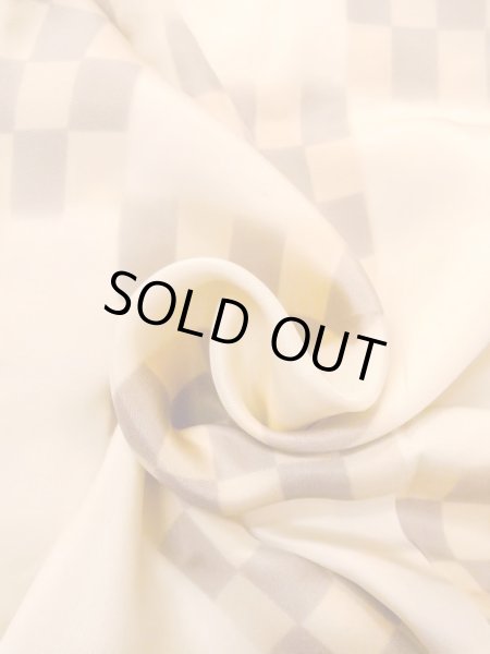 画像12: N0611M  女性用 襦袢 使用感あり シルク（正絹）   ベージュ, 四角 【中古】 【USED】 【リサイクル】 ★★☆☆☆ (12)