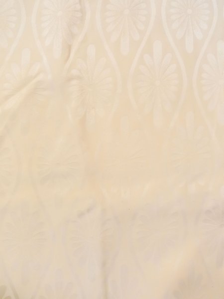 画像4: N0611P  女性用 襦袢  シルク(正絹)   アイボリー, 菊 【中古】 【USED】 【リサイクル】 ★★☆☆☆ (4)