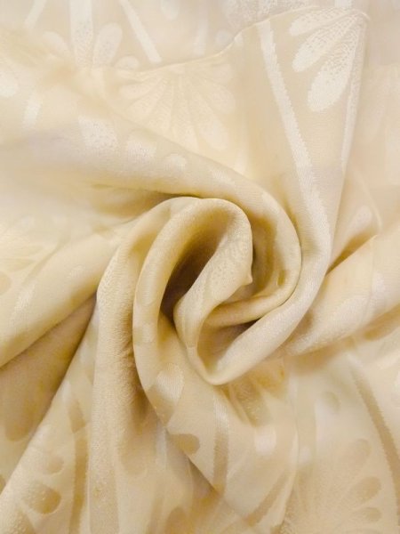 画像11: N0611P  女性用 襦袢  シルク(正絹)   アイボリー, 菊 【中古】 【USED】 【リサイクル】 ★★☆☆☆ (11)