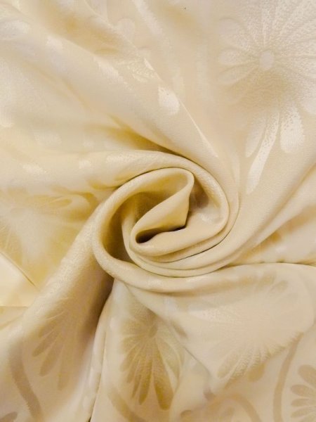 画像12: N0611P  女性用 襦袢  シルク(正絹)   アイボリー, 菊 【中古】 【USED】 【リサイクル】 ★★☆☆☆ (12)