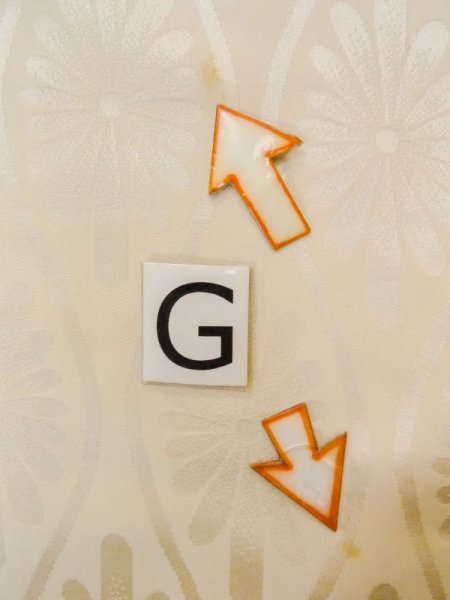 画像20: N0611P  女性用 襦袢  シルク(正絹)   アイボリー, 菊 【中古】 【USED】 【リサイクル】 ★★☆☆☆ (20)