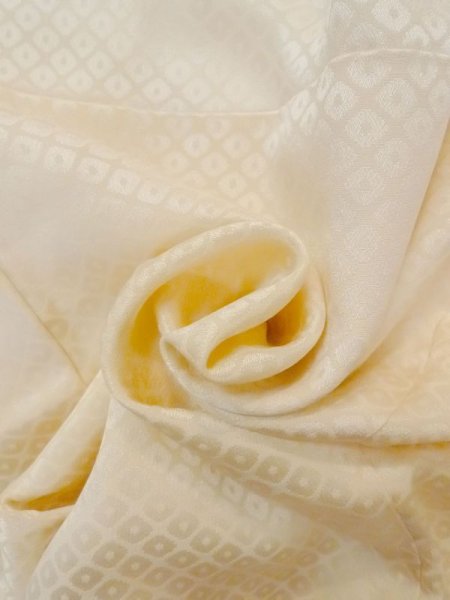 画像11: N0611Q  女性用 襦袢  シルク(正絹)  光沢のある アイボリー, かのこ 【中古】 【USED】 【リサイクル】 ★★☆☆☆ (11)