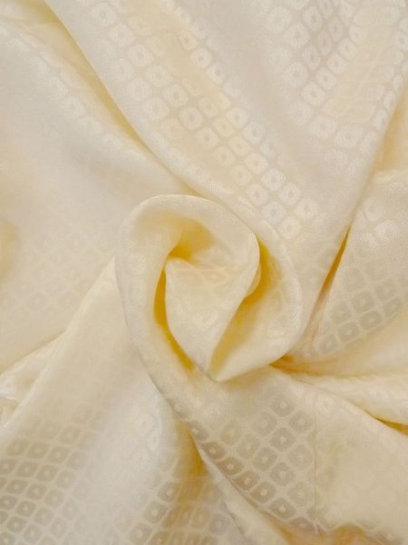 画像12: N0611Q  女性用 襦袢  シルク(正絹)  光沢のある アイボリー, かのこ 【中古】 【USED】 【リサイクル】 ★★☆☆☆ (12)