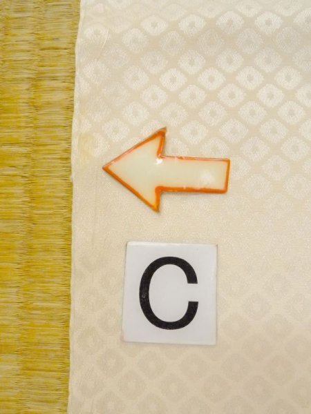 画像16: N0611Q  女性用 襦袢  シルク(正絹)  光沢のある アイボリー, かのこ 【中古】 【USED】 【リサイクル】 ★★☆☆☆ (16)